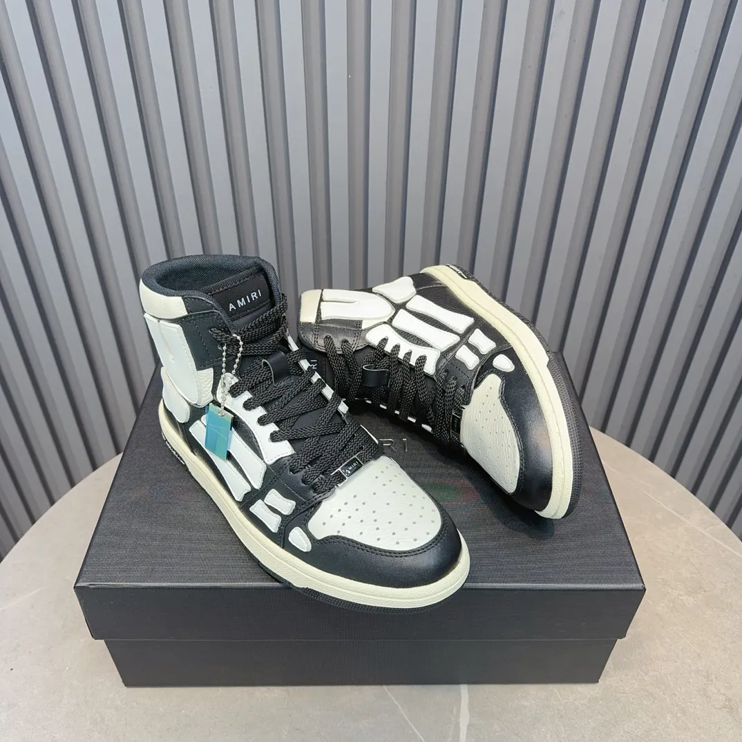 Men's shoes💰620💰 AMIRI AMIRI trendy brand hot sale🔥 Available all year round✅Couples💑 Official website synchronization Imported fabrics 1⃣️ratio 1⃣️Re-engraved, original factory special original sole, 35-45 (38.45. Non-refundable)